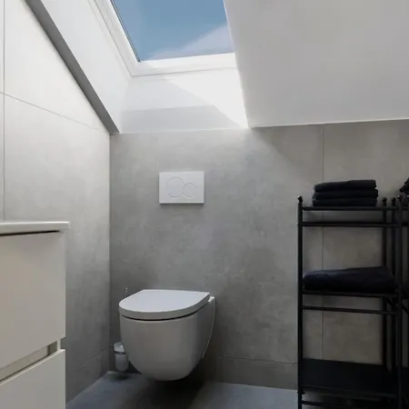 Charmantes Einfamilienhaus Appartement *